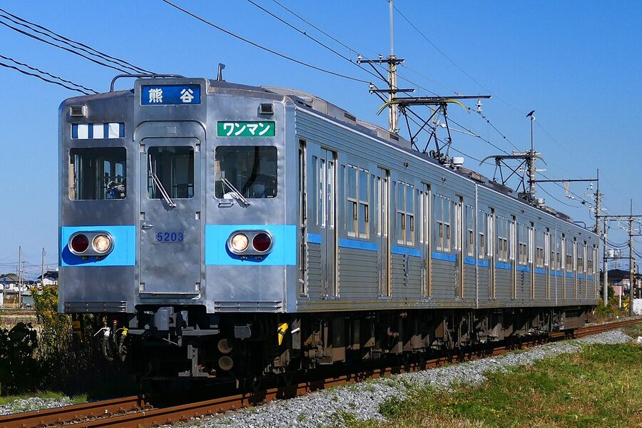 Chichibu Railway 5000 series EMU in service