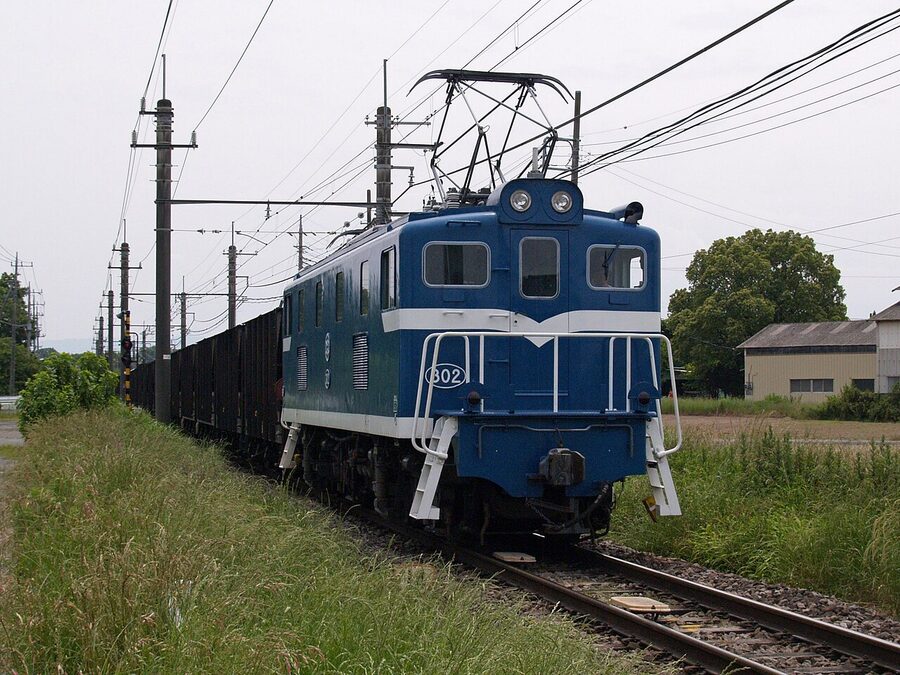 Chichibu Railway DeKi 302 on the Mikajiri Line freight working