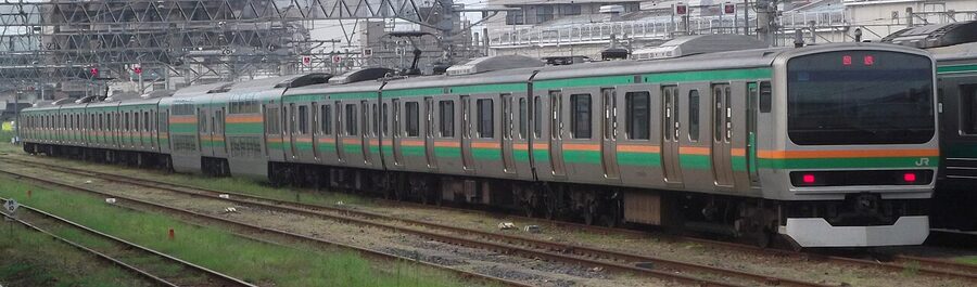 JR East E231-1000 series at Utsunomiya Station