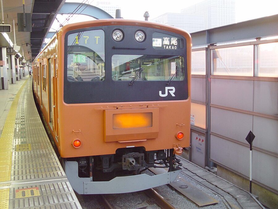 JR East Chuo Rapid Line train at Tokyo Station