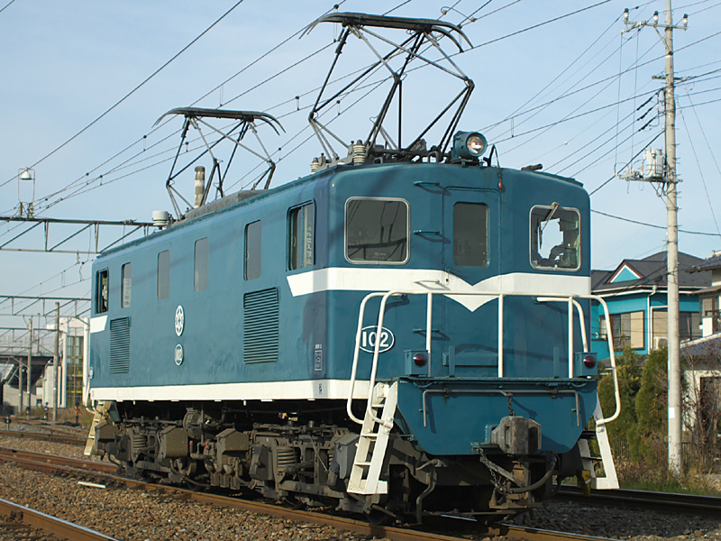 Chichibu Railway Deki 102 electric locomotive on the limestone freight