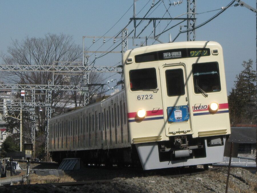 Keio 6000 series 6722F farewell run with Arigato 6000-kei headboard