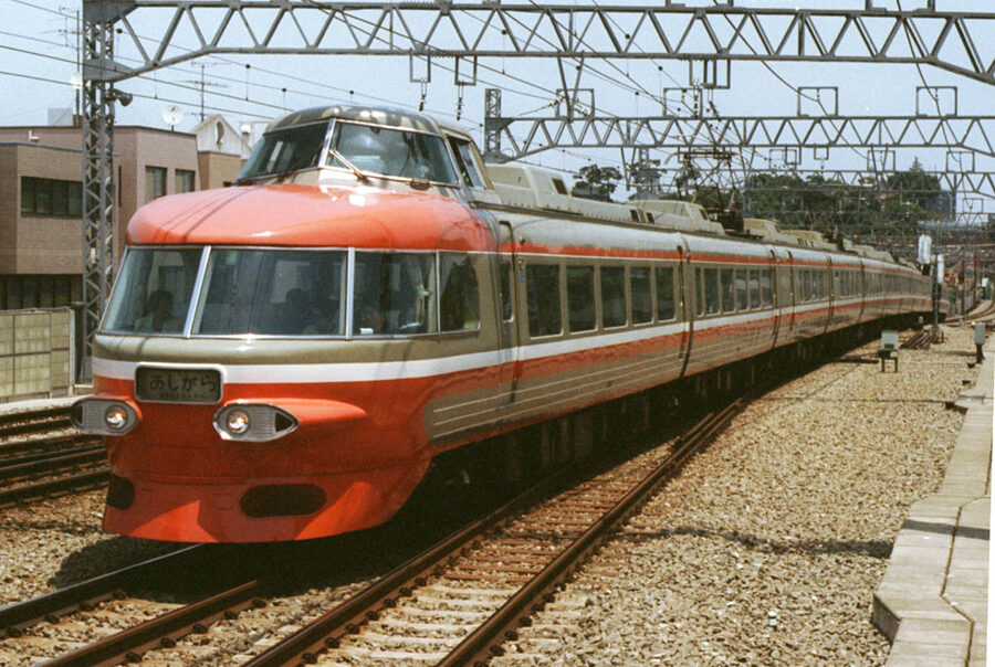 Odakyu 3100 NSE Romancecar at Kitamo Station in 1999