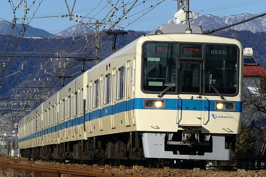 Odakyu 8000 series commuter train