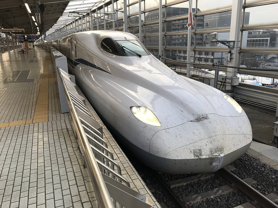 JR Central N700S Shinkansen at Kyoto Station