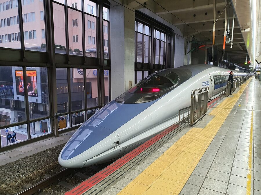 JR West 500 series Shinkansen at Hakata Station