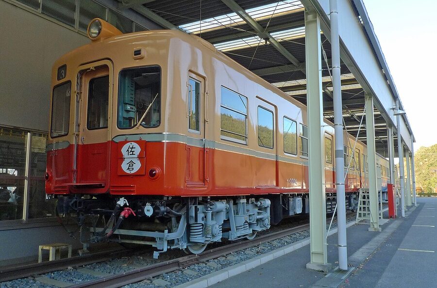 Keisei first-generation 3000 series at Sogosando
