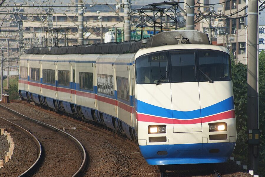 Keisei AE100 series Skyliner