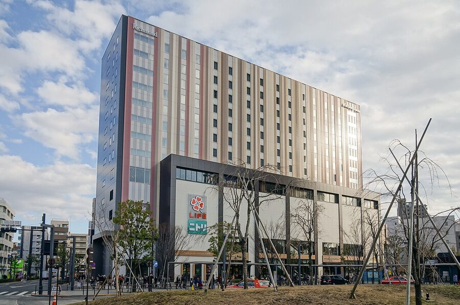 Keisei Oshiage Building exterior