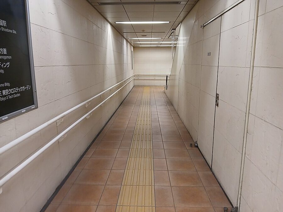 Shiodome Station on the Toei Oedo Line, deep underground