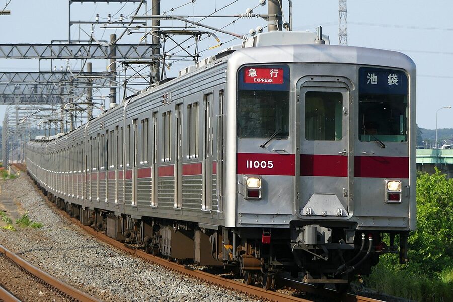 10000 series commuter EMU