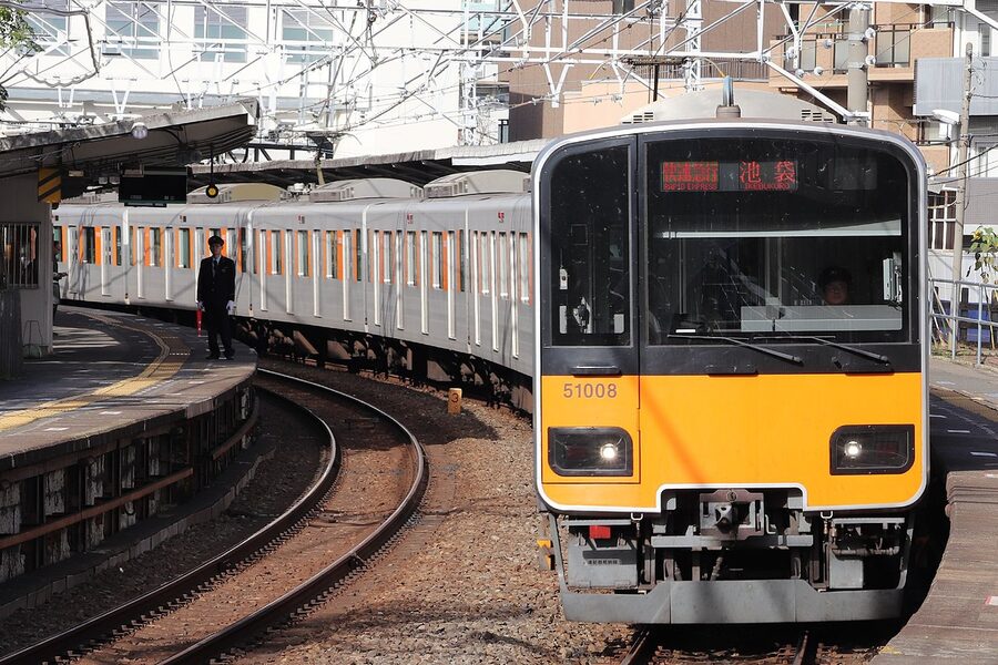 50000 series 51008F at Shimoitabashi