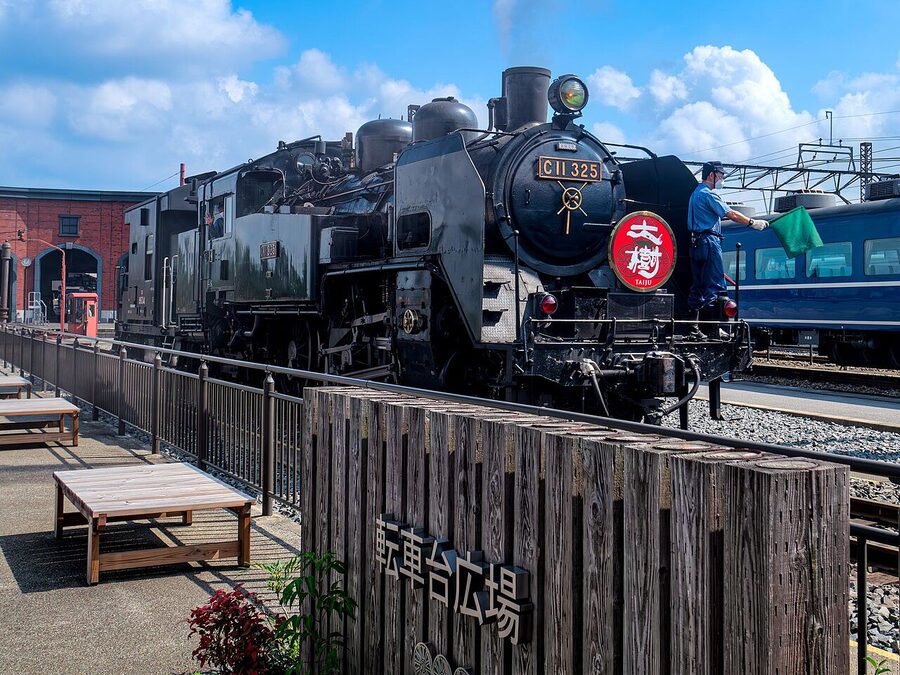 SL Taiju at the Shimo-Imaichi turntable