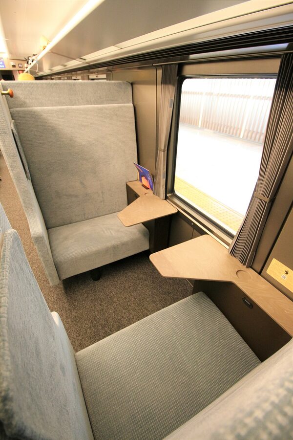 N100 Spacia X private box compartment with sliding door