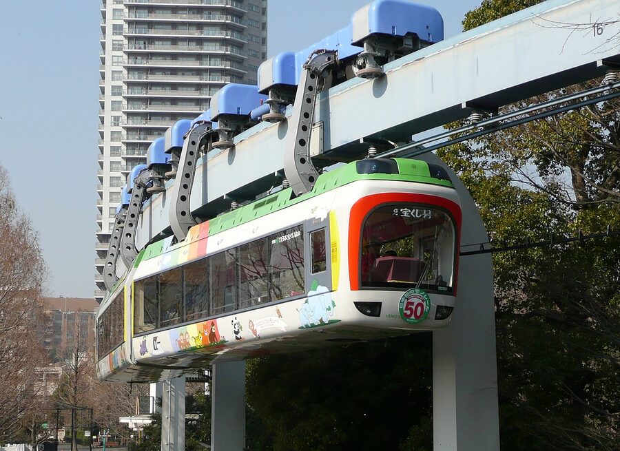 Ueno Zoo Monorail type 40 in 2008