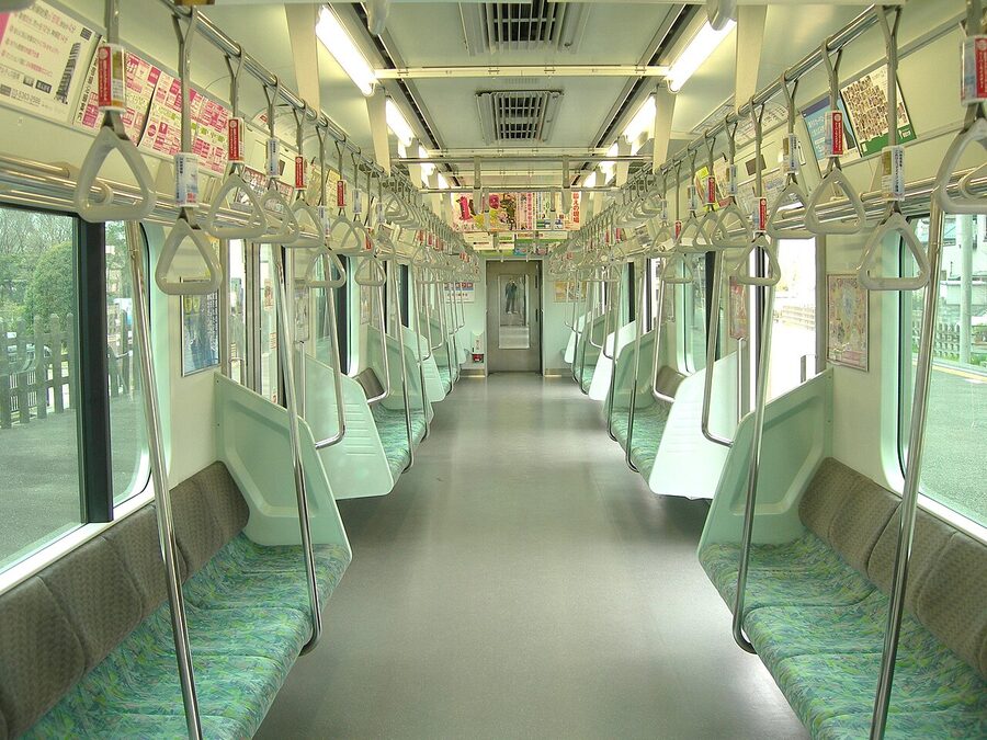 Toei 10-300 series interior