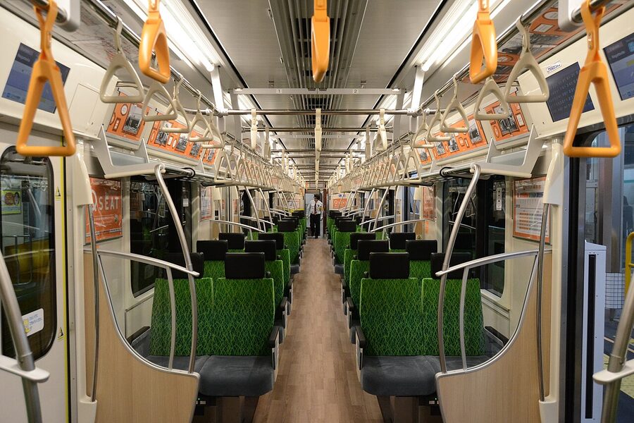 Tokyu 6020 Q Seat interior