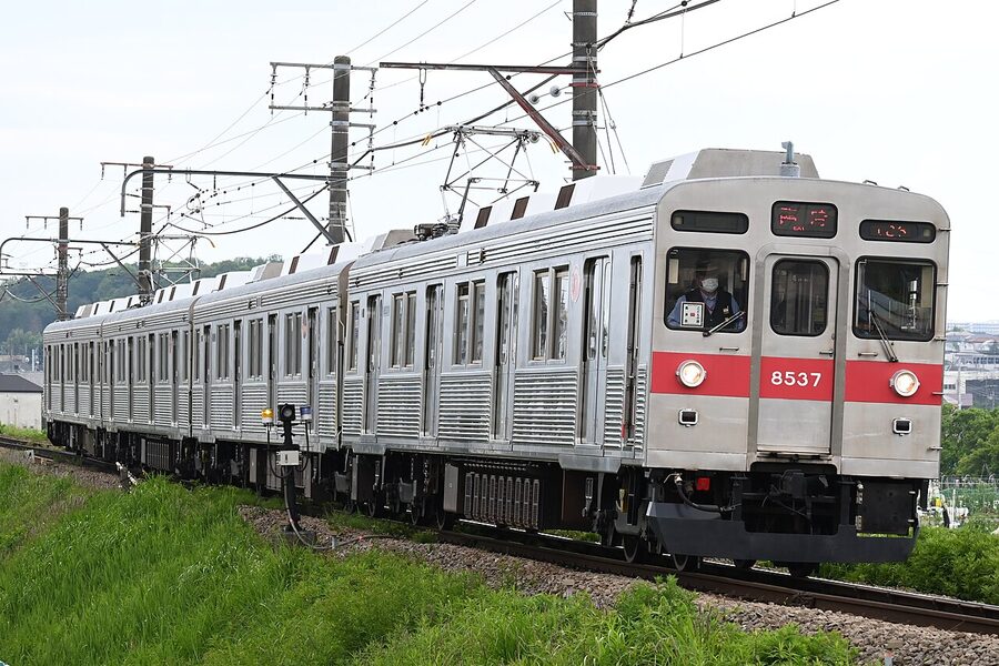 Tokyu 8500 series 8637F preserved